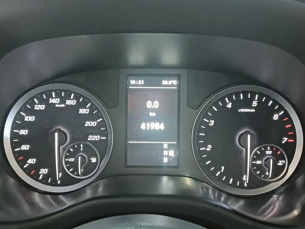 Vito 2023 2.0T Elite Edition 7 seats купить на сайте DeffCars