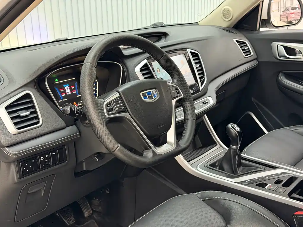 Vision X6 2018 1.8L manual 4G interconnected luxury model купить на сайте DeffCars