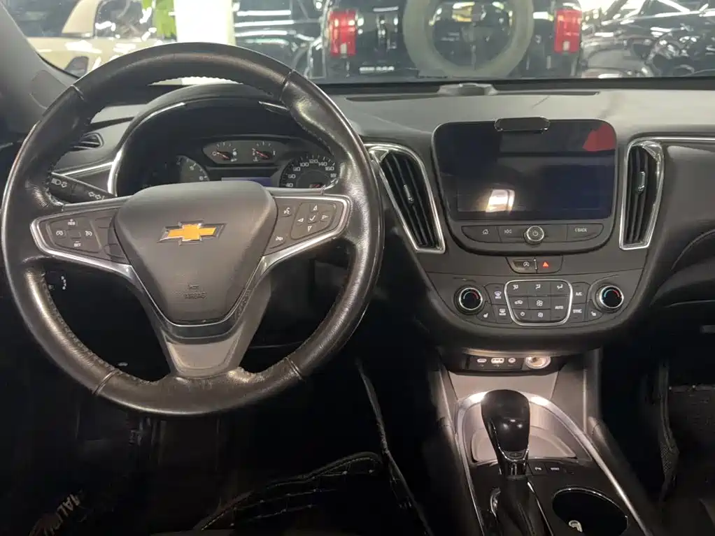 Malibu XL 2022 535T automatic sharp version купить на сайте DeffCars