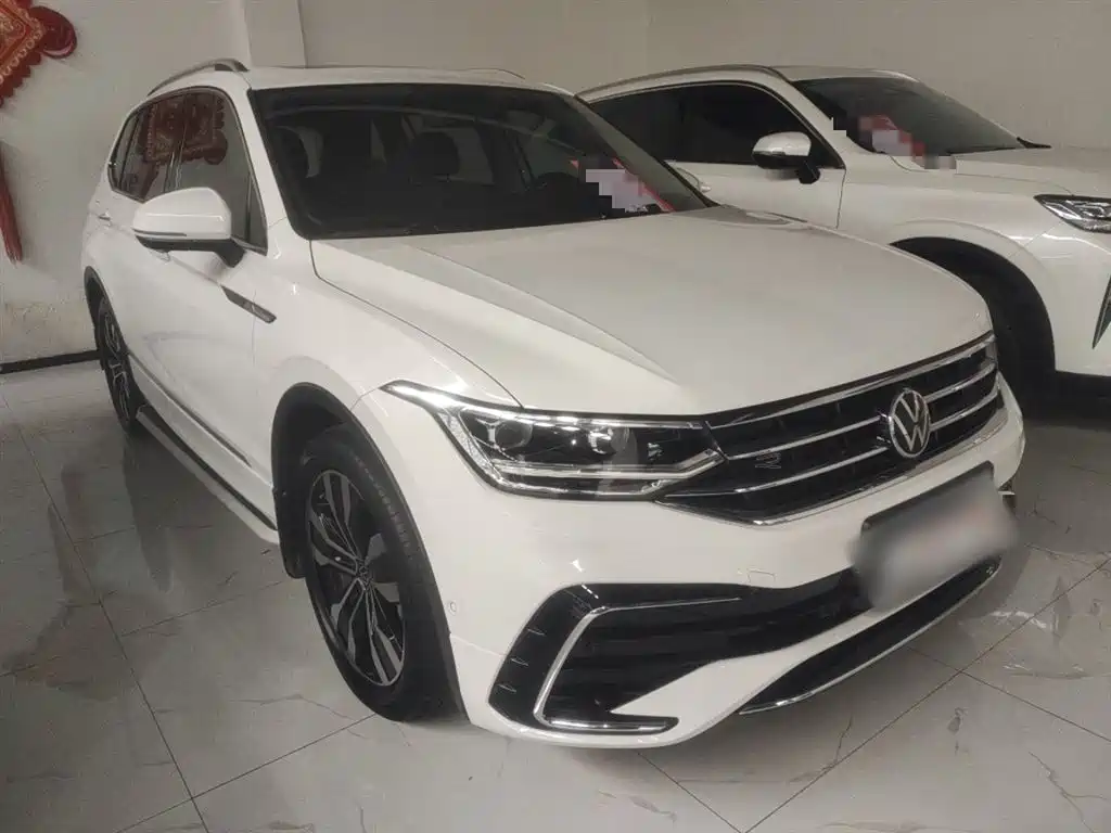 Tiguan L 2022 330TSI automatic two-wheel drive R-Line version купить на сайте DeffCars