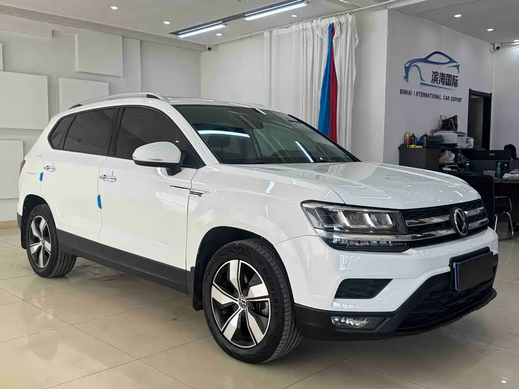 Tuyue 2021 280TSI two-wheel drive luxury version купить на сайте DeffCars