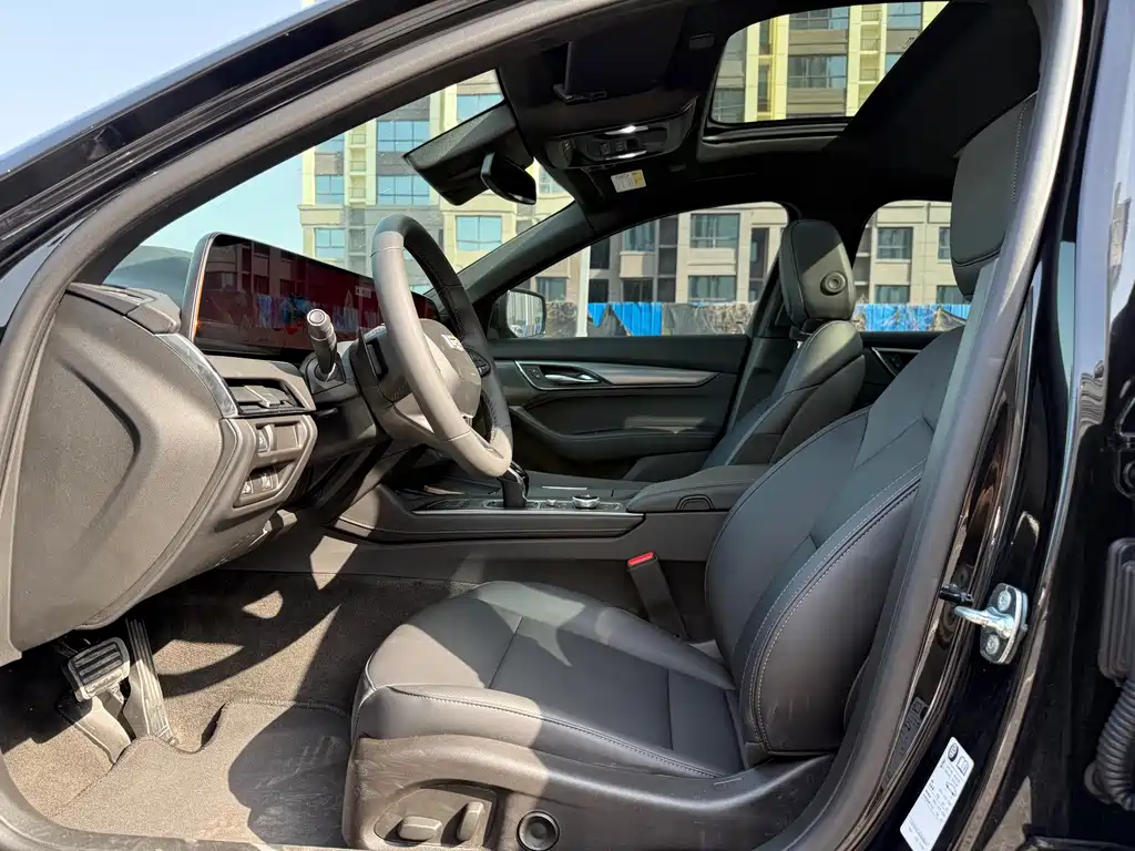 Cadillac CT5 2024 28T Luxury Pro купить на сайте DeffCars