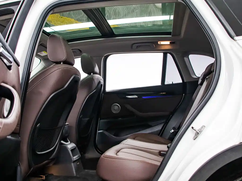BMW X1 2022 sDrive20Li Fashion Model купить на сайте DeffCars