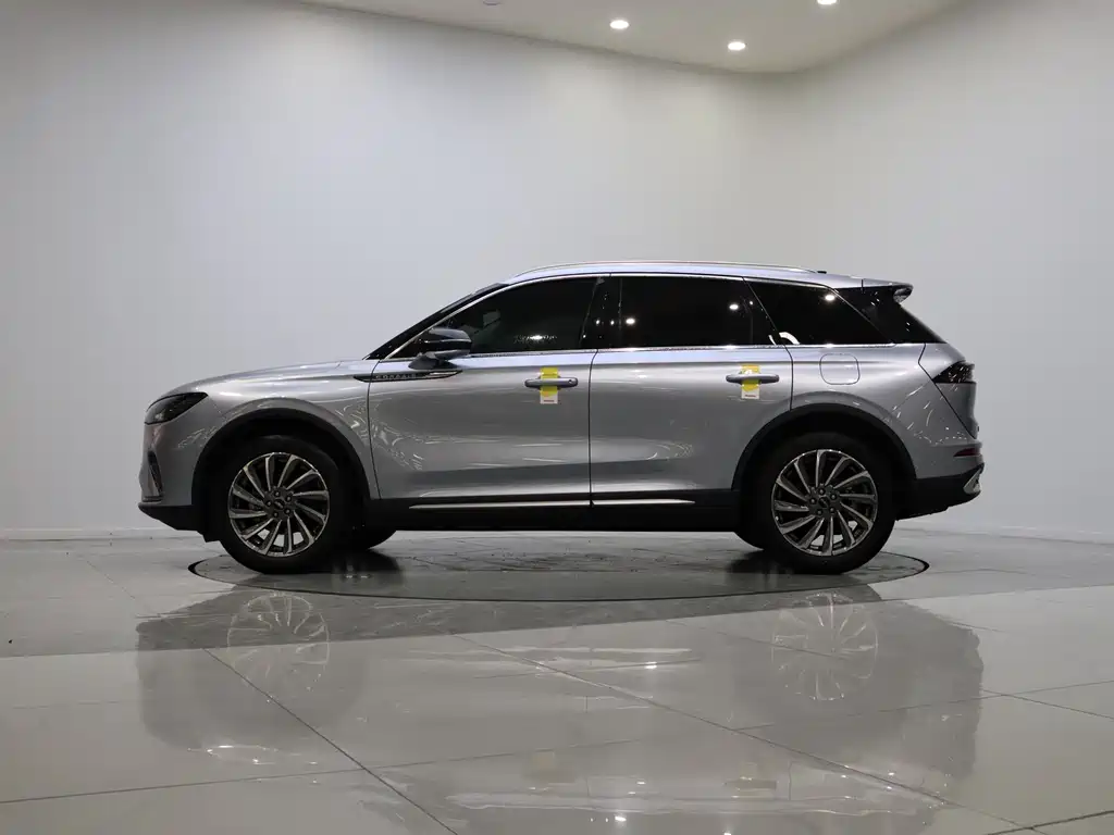 Adventurer 2023 2.0T Two-wheel drive Premium Edition купить на сайте DeffCars