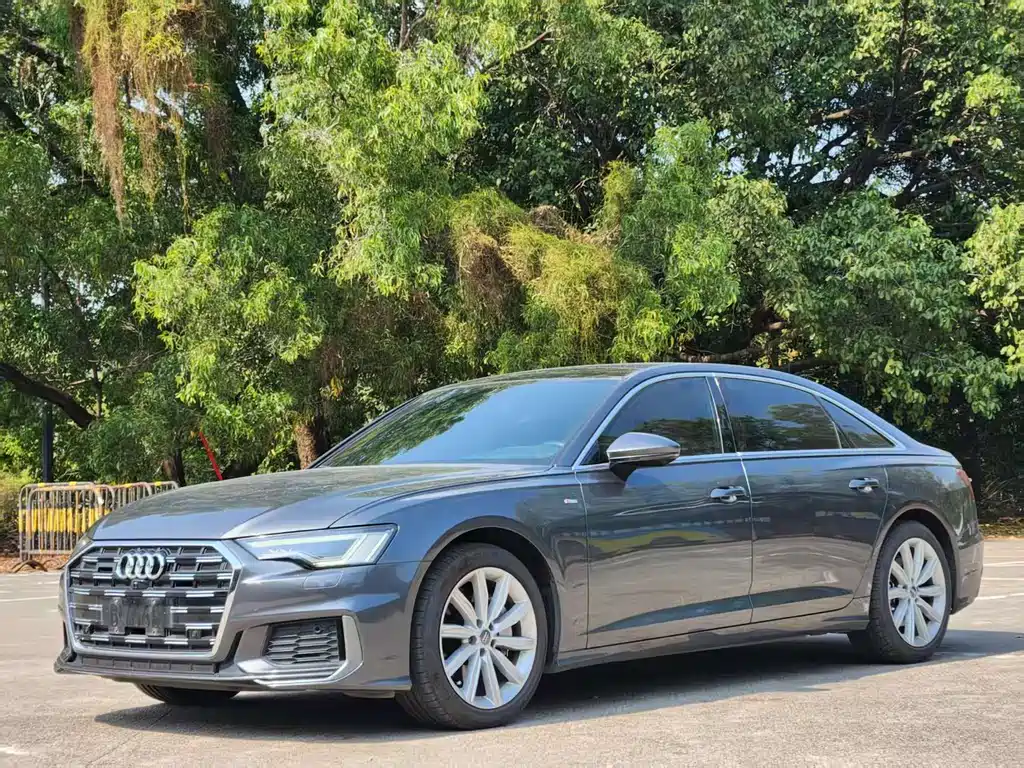 Audi A6L 2021 45 TFSI quattro exclusive and elegant model купить на сайте DeffCars