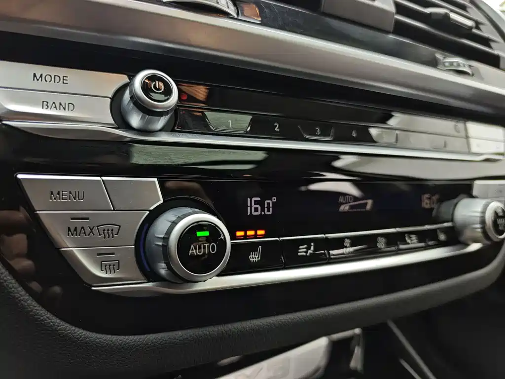 BMW X3 2020 xDrive25i M Sports Package купить на сайте DeffCars