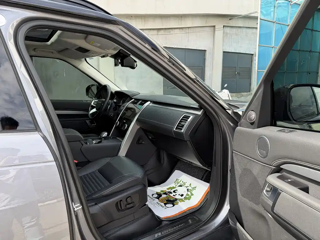 Discover the 2023 facelift 360PS R-Dynamic SE купить на сайте DeffCars