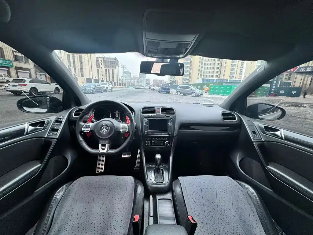 Golf GTI 2012 2.0TSI GTI купить на сайте DeffCars