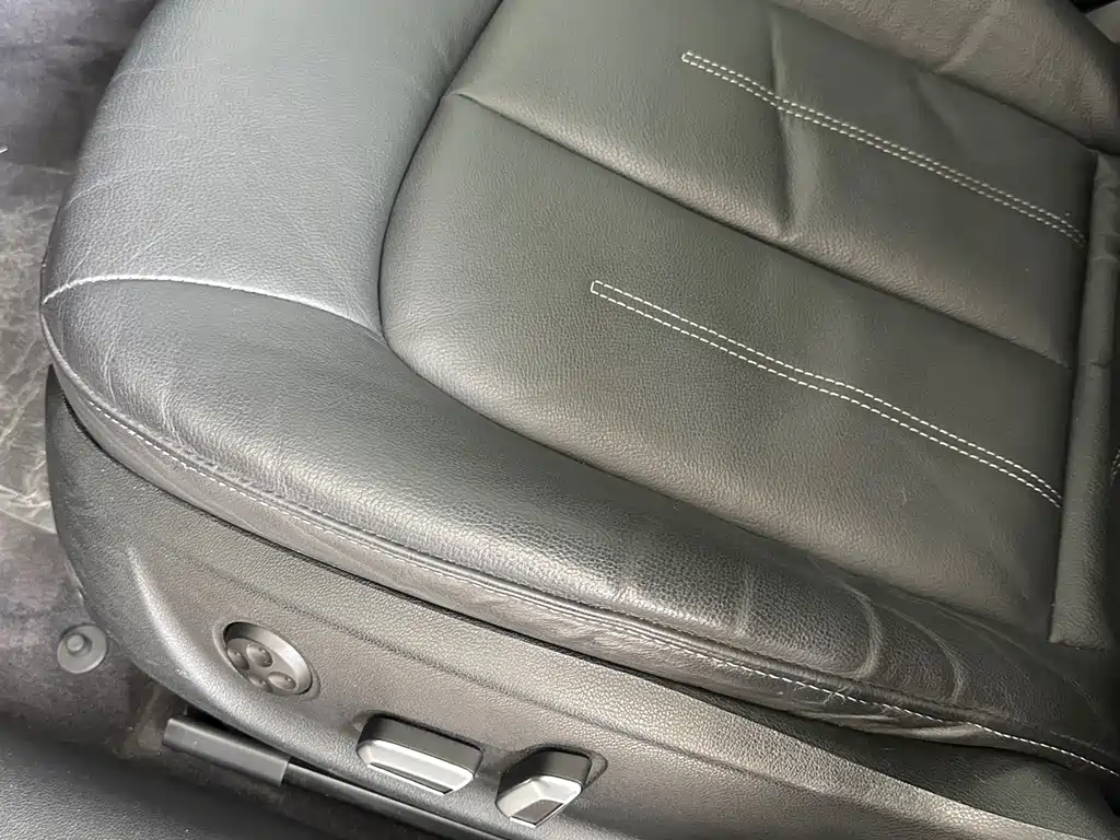 Audi A6L 2018 30th Anniversary Model 35 TFSI Fashion Model купить на сайте DeffCars