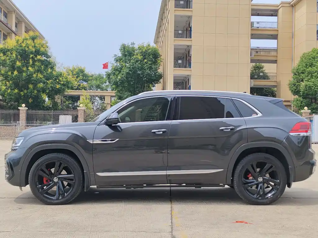 Touron 2021 Touron X 380TSI four-wheel drive respected flagship version купить на сайте DeffCars
