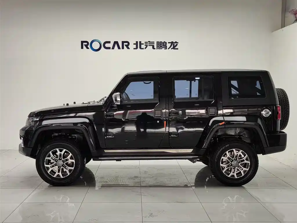 Beijing Off-Road BJ40 2024 2.0T City Hunter Honor Edition купить на сайте DeffCars