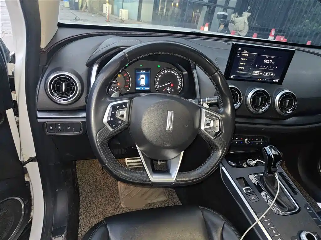 Wei brand VV5 2017 2.0T super luxury model купить на сайте DeffCars