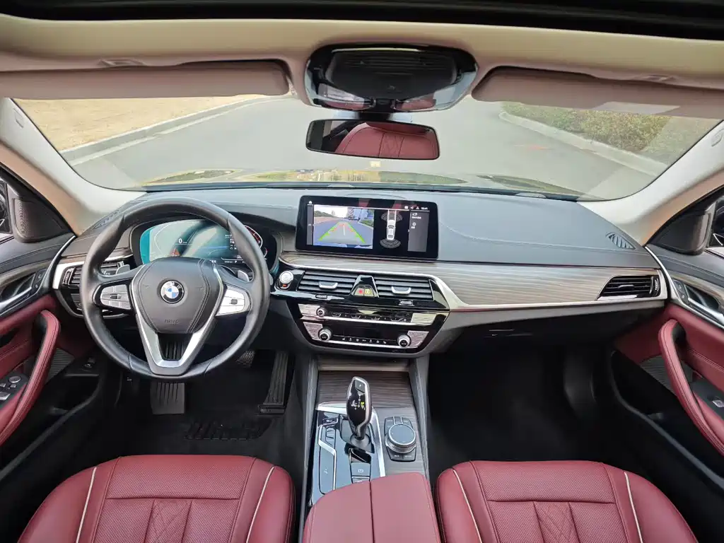 BMW 5 Series 2021 530Li Leading Luxury Package купить на сайте DeffCars