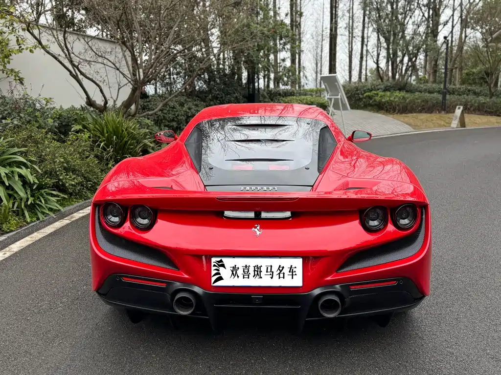 Ferrari F8 2019 Tributo 3.9T V8 купить на сайте DeffCars