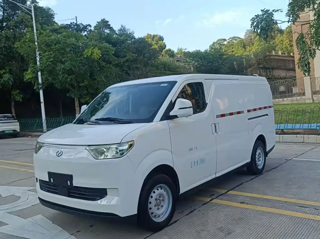 Ruichi EC75 2023 Pioneer Type I 41.85kWh купить на сайте DeffCars