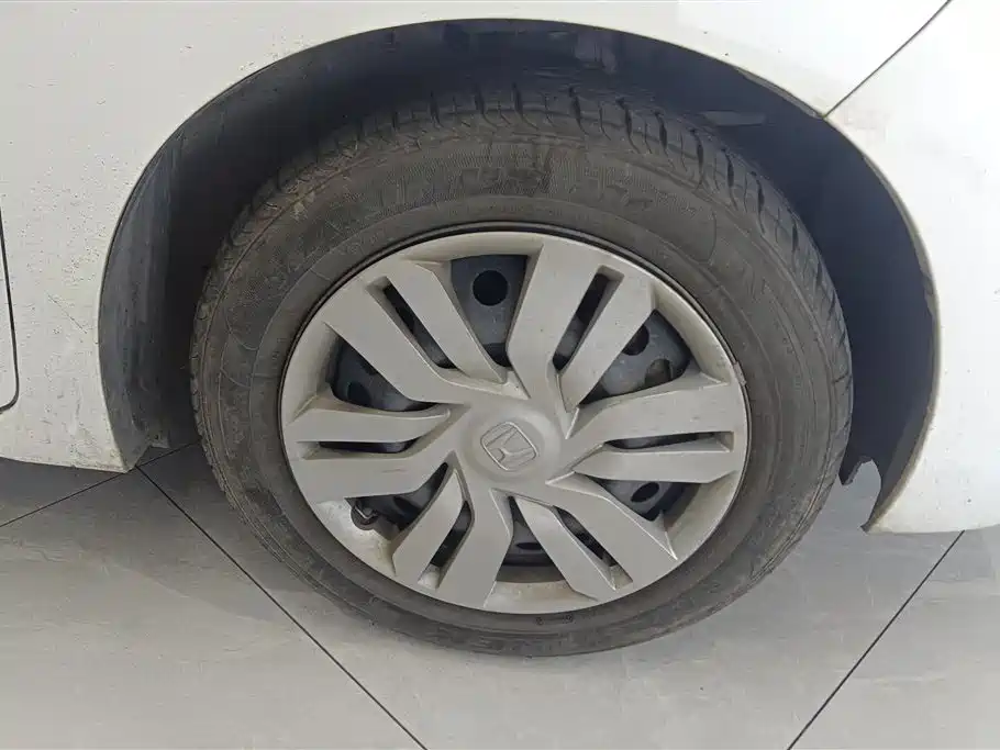 Fit 2016 1.5L LX manual comfort model купить на сайте DeffCars