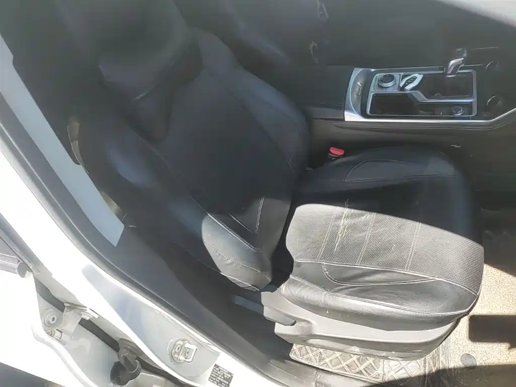 Jietu X90 2020 1.5T manual movie version 7 seats купить на сайте DeffCars