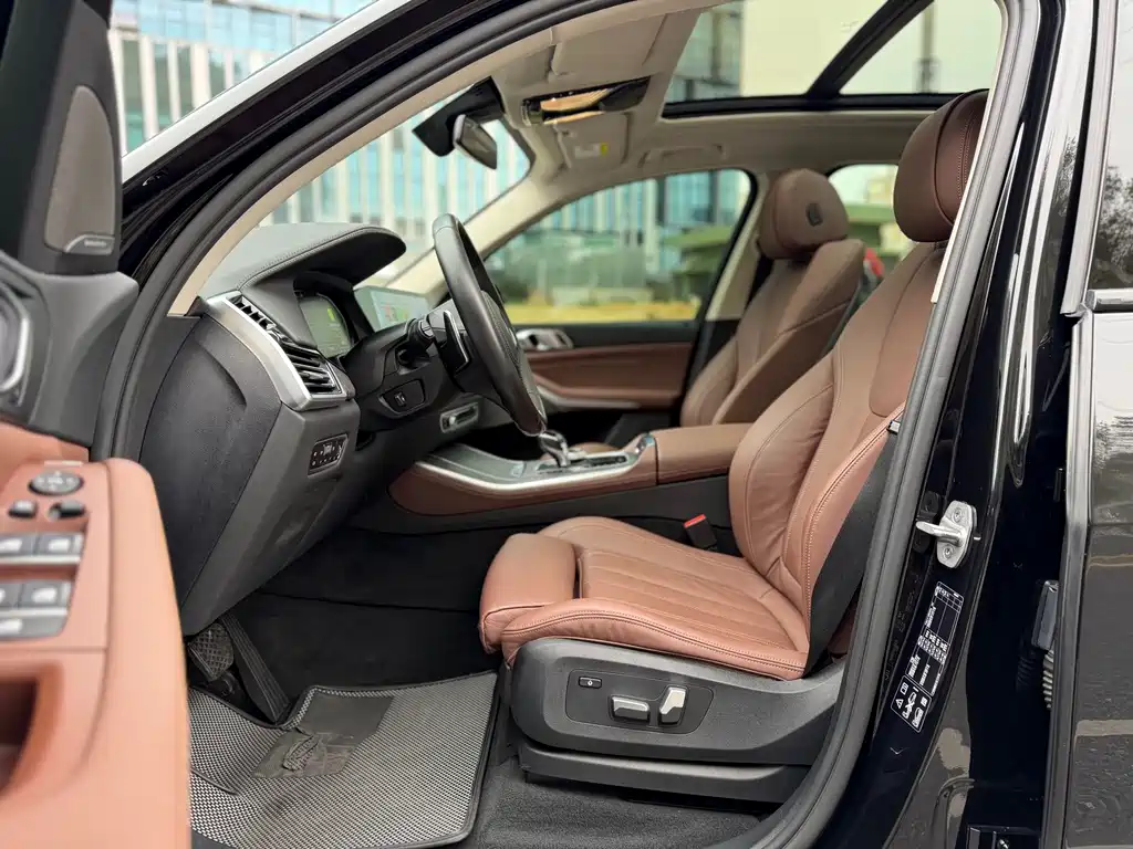 BMW X5 imported 2021 xDrive40i M sports package купить на сайте DeffCars