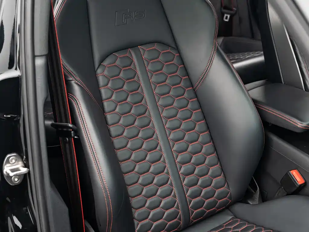 Audi RS 4 2022 RS4 Avant Obsidian Edition купить на сайте DeffCars