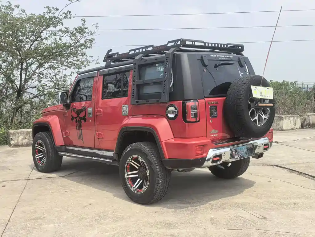 Beijing Off-Road BJ40 2018 PLUS 2.3T automatic four-wheel drive flagship version National V купить на сайте DeffCars
