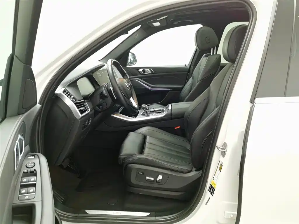 BMW X5 imported 2019 xDrive40i M sports package купить на сайте DeffCars