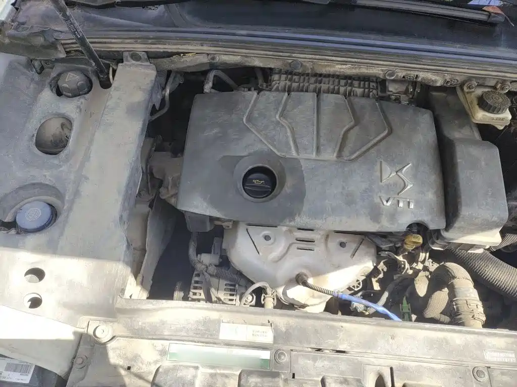 DS 5LS 2014 1.8L automatic comfort version VTi140 купить на сайте DeffCars