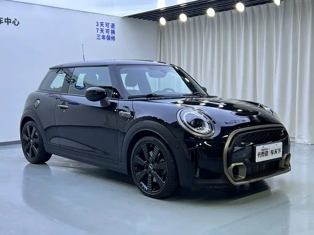 Mini 2023 2.0T COOPER S King’s Cross Special Edition купить на сайте DeffCars