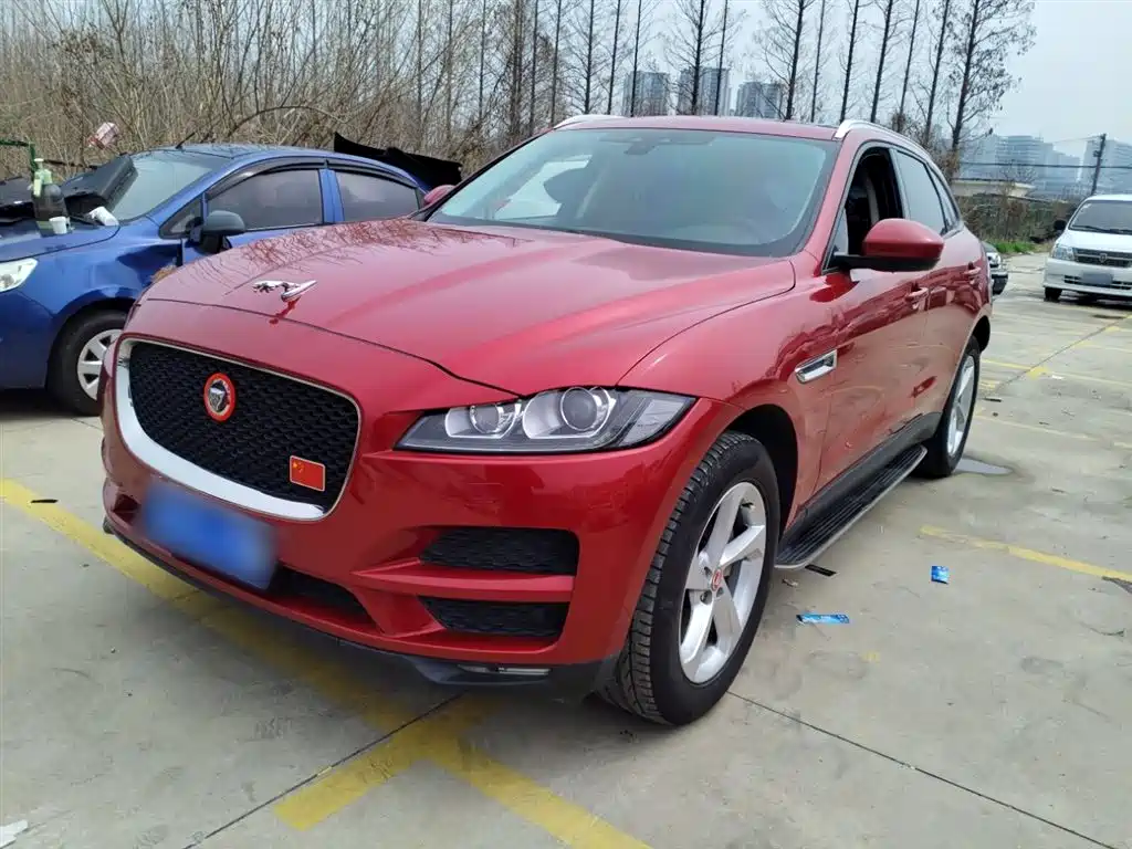 Jaguar F-PACE 2016 2.0T 2WD Urban Exclusive Edition купить на сайте DeffCars