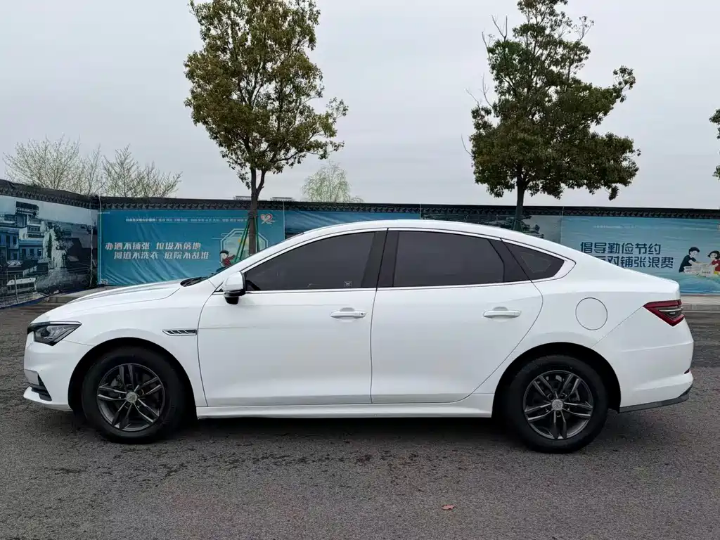 Qin Pro 2019 Super Edition 1.5TI Automatic Intelligent Connected Front-Active Type National V купить на сайте DeffCars