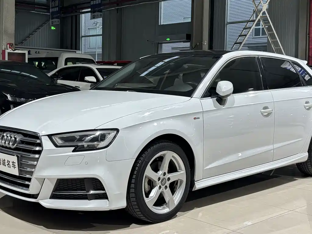 Audi A3 2020 Sportback 35 TFSI Fashion Type National VI купить на сайте DeffCars