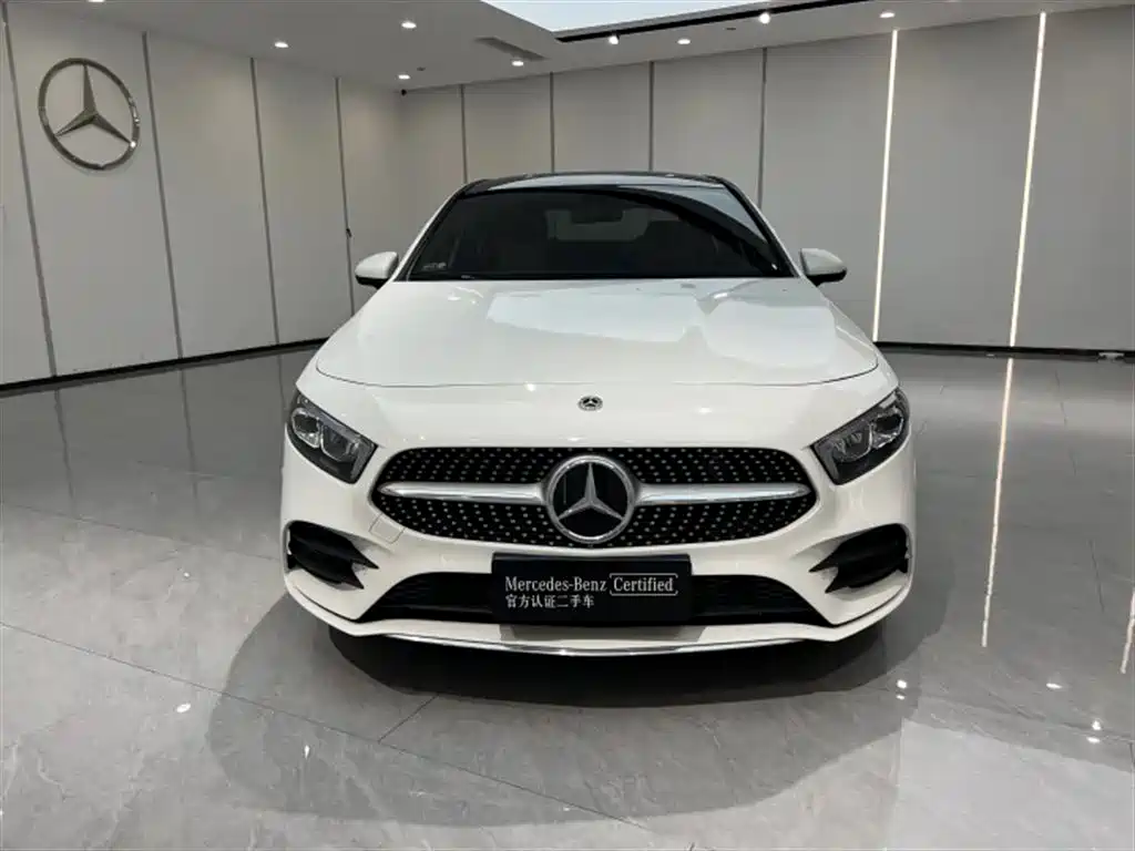 Mercedes-Benz A-Class 2022 Facelift Three A 200 L Sports Sedan Fashionable купить на сайте DeffCars