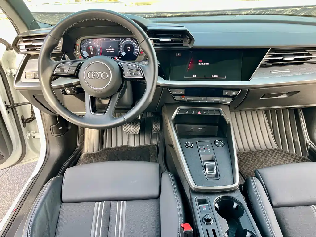 Audi A3 2023 facelift Sportback 35 TFSI stylish and sporty купить на сайте DeffCars