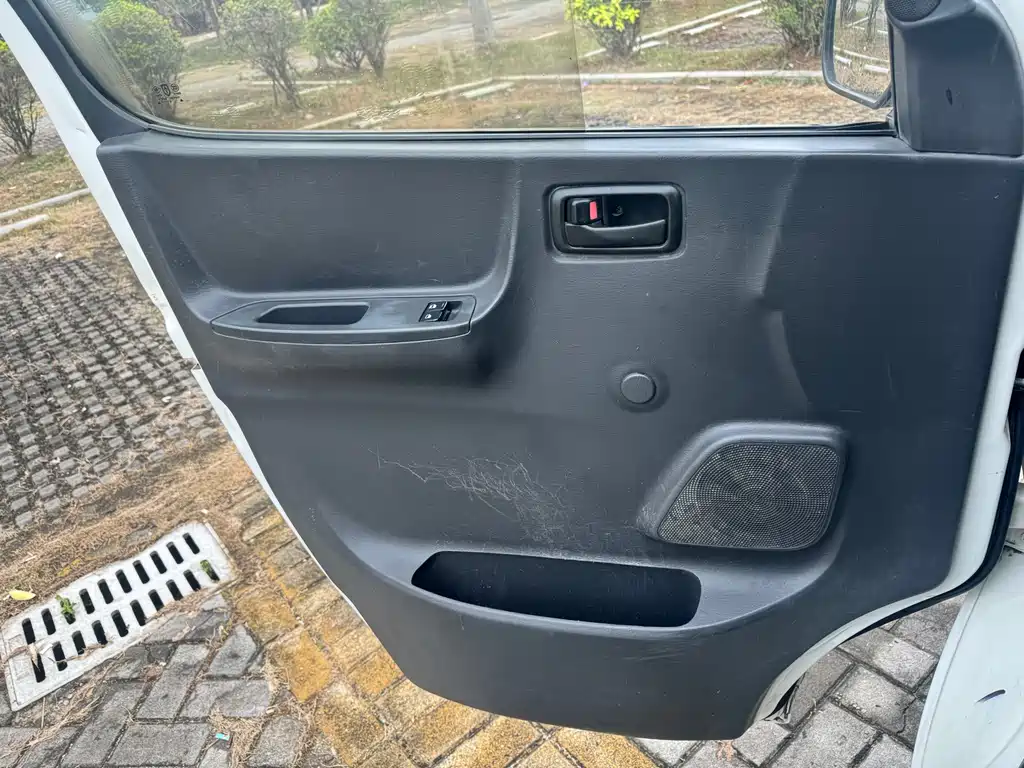 Jinbei Express 2018 2.0L Comfort V19 купить на сайте DeffCars