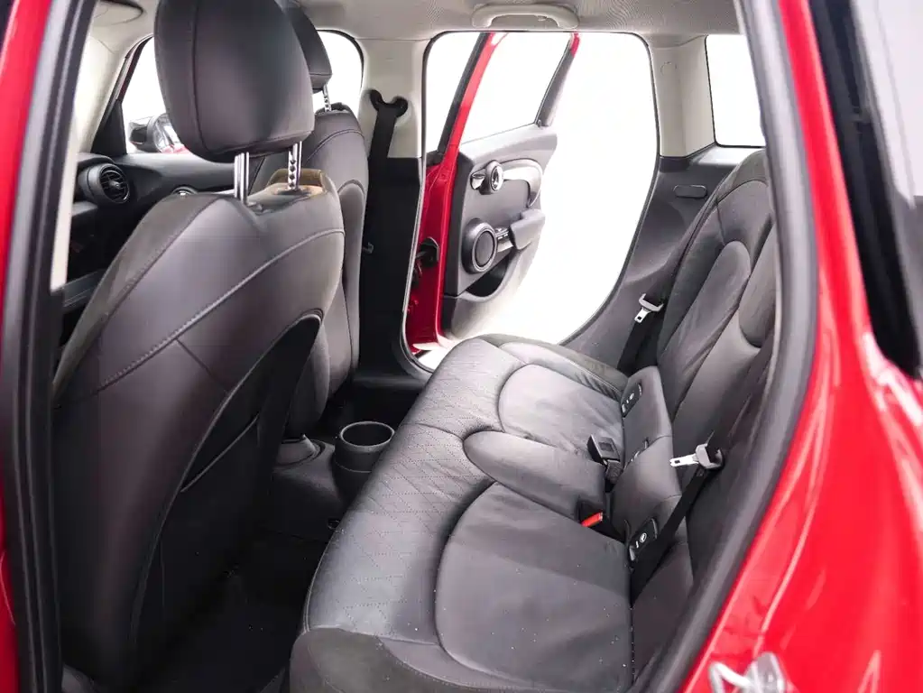 MINI 2019 2.0T COOPER S Classic Five-Door Edition купить на сайте DeffCars