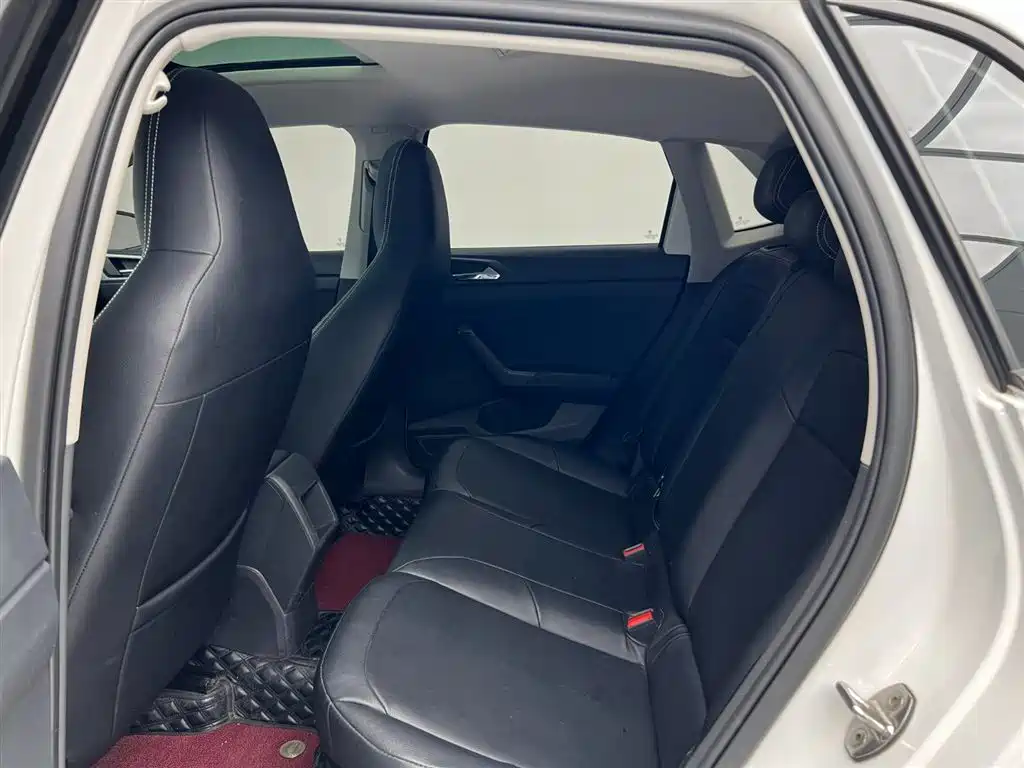 Polo 2021 Plus 1.5L Automatic Panoramic Enjoyment Edition купить на сайте DeffCars