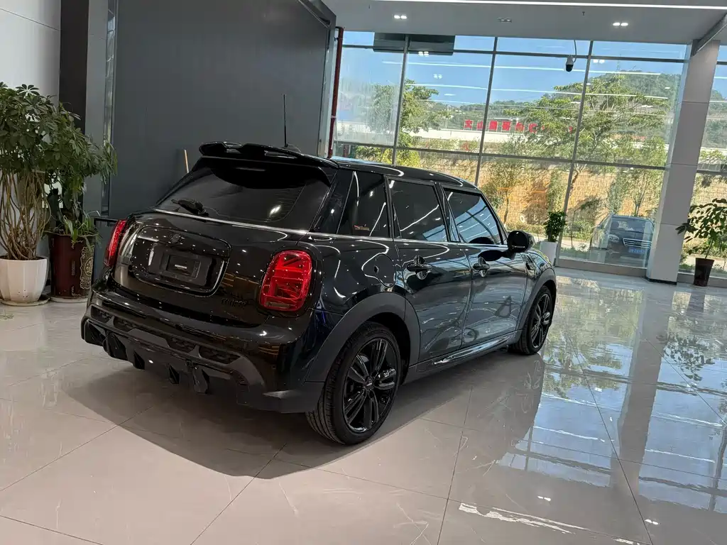 MINI 2022 1.5T COOPER Black Label Special Edition Five-Door Edition купить на сайте DeffCars
