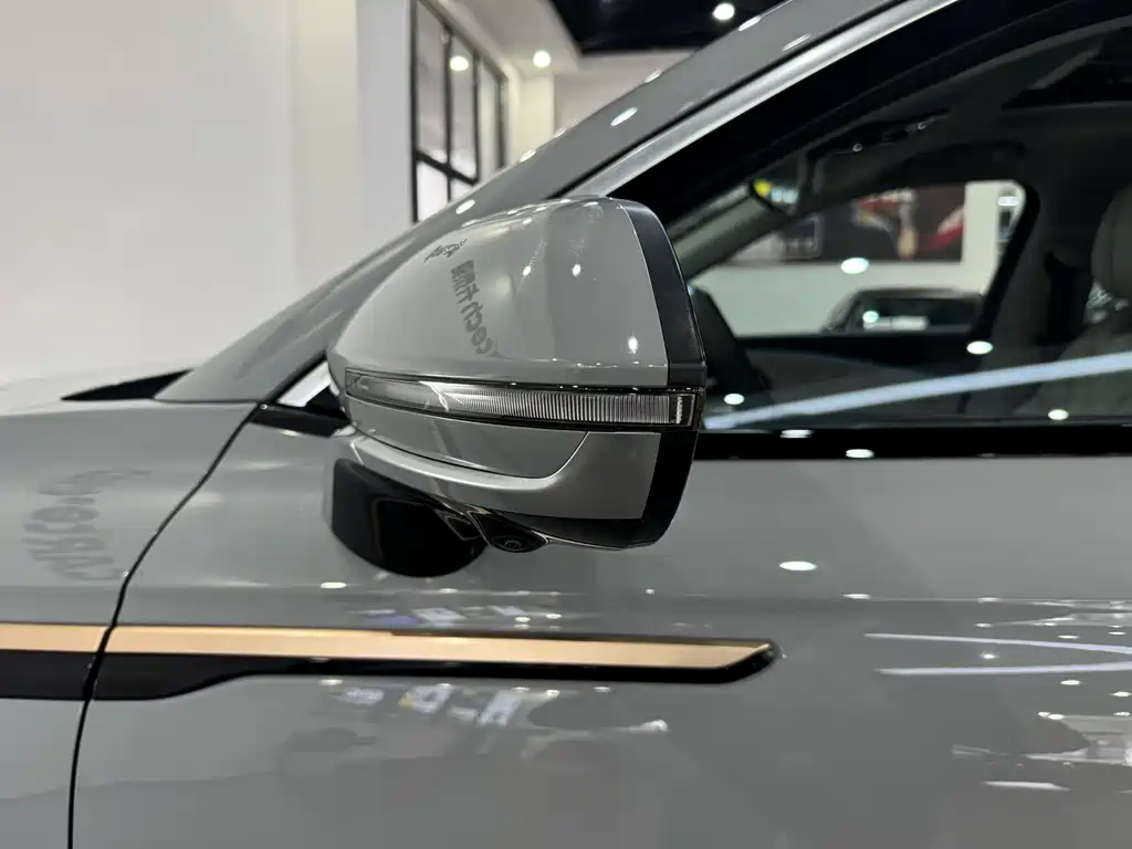 Xingtu Yaoguang 2023 400T two-wheel drive luxury version купить на сайте DeffCars