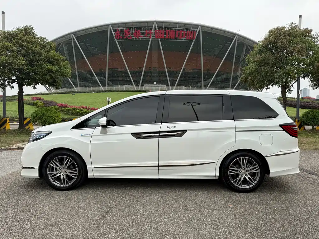 Alison 2019 2.0L Hybrid Deluxe Edition купить на сайте DeffCars