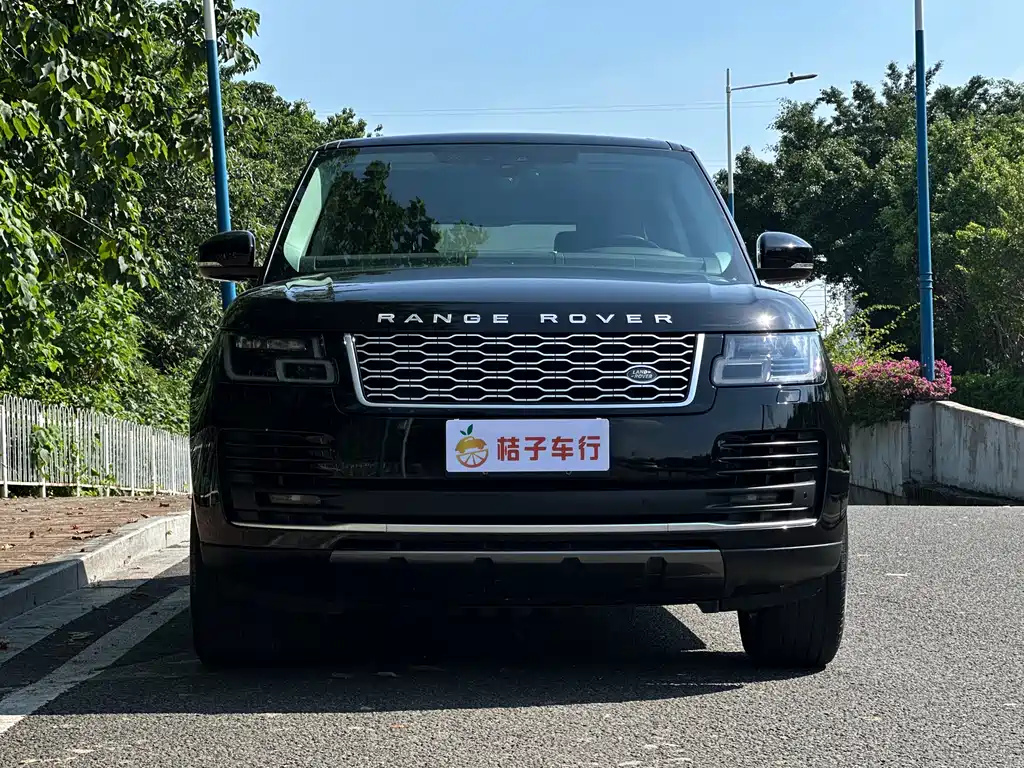 Range Rover 2018 3.0 SC V6 Vogue Extended Edition купить на сайте DeffCars