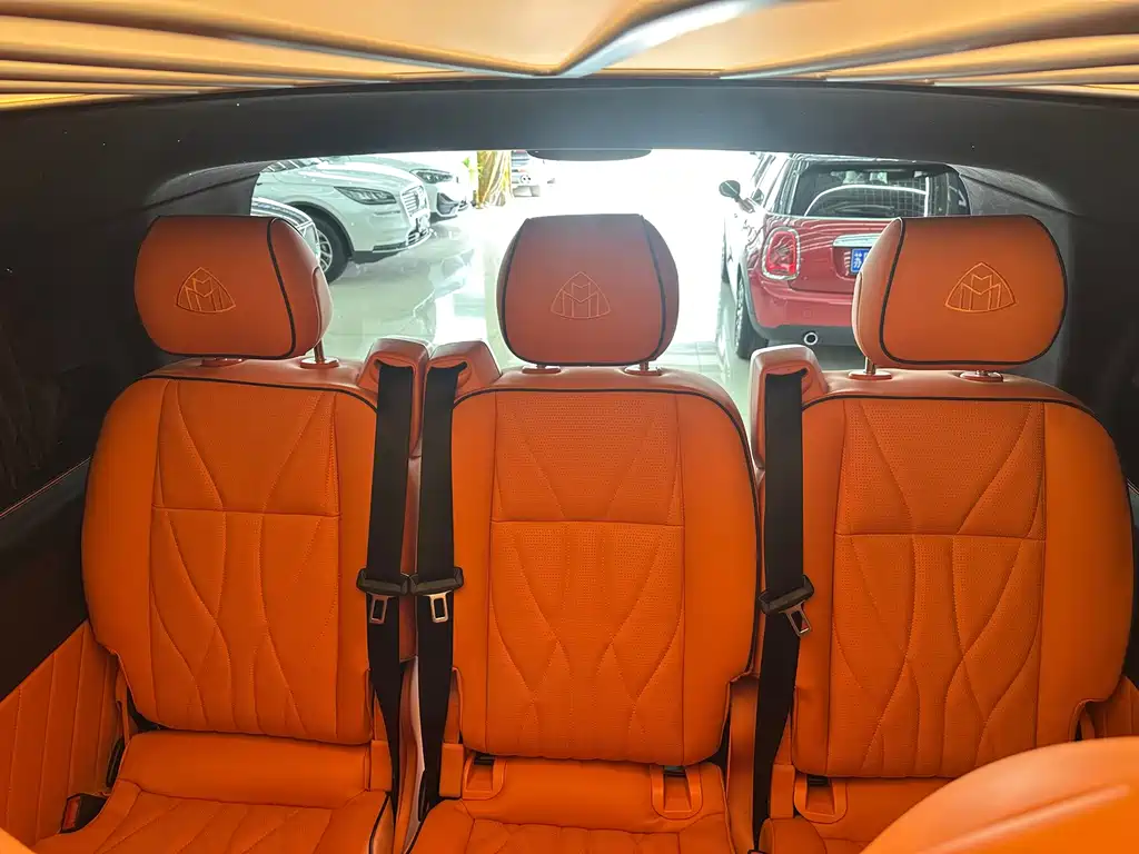VITO 2023款 2.0T 商务版 7座 купить на сайте DeffCars