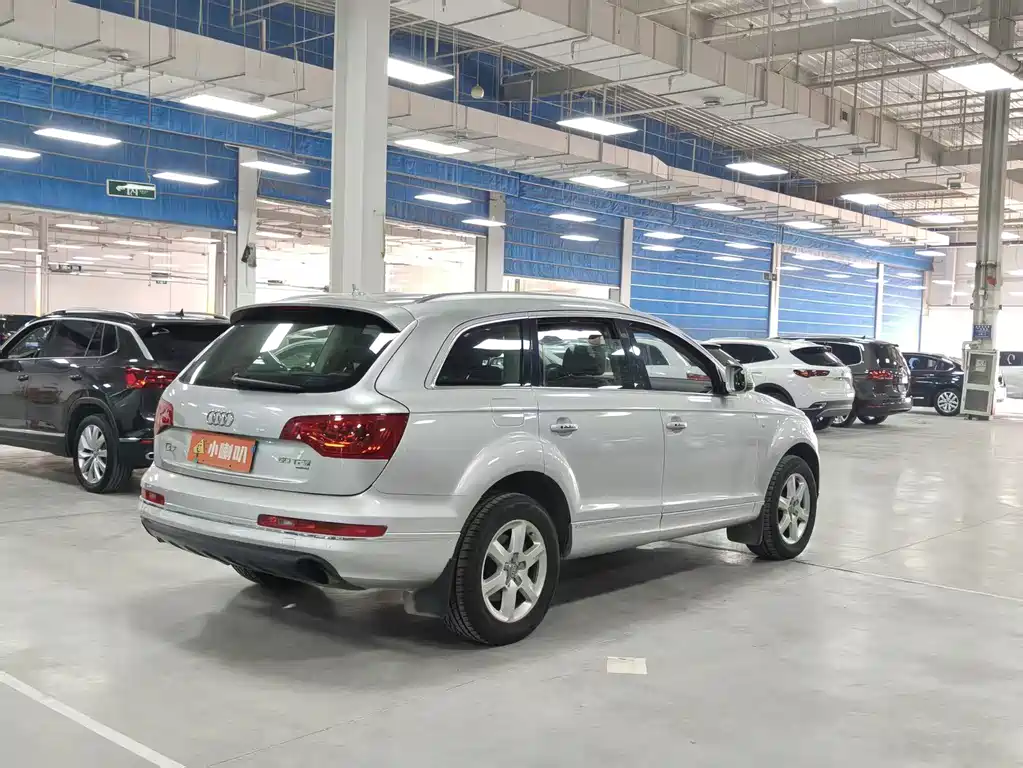 Audi Q7 2011 3.0 TFSI technology 200kW купить на сайте DeffCars