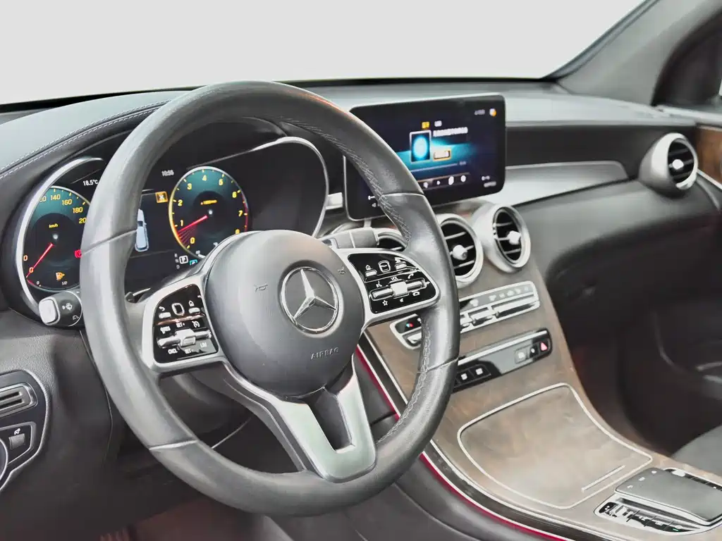 Mercedes-Benz GLC 2022 facelift 2 GLC 260 L 4MATIC luxury model купить на сайте DeffCars