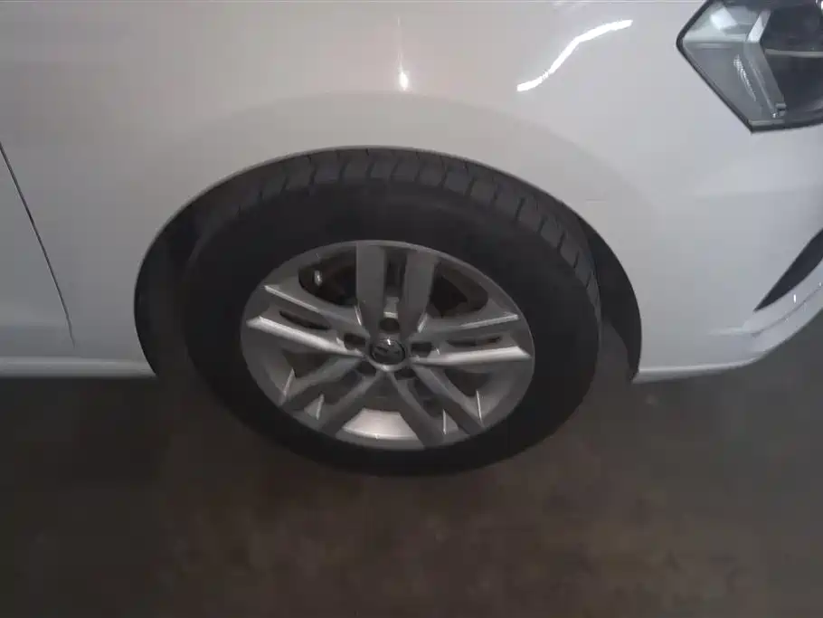 Jetta 2019 Dream Edition 1.4L Manual Fashion купить на сайте DeffCars