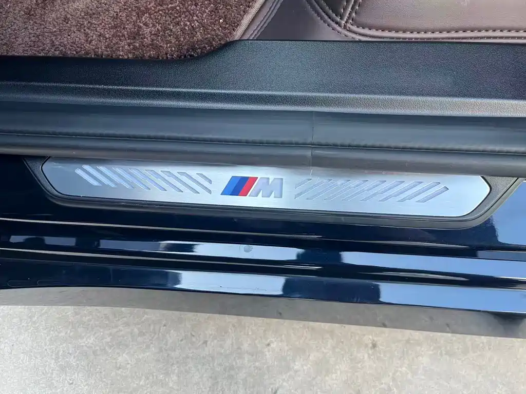 BMW X3 2025 xDrive30L Exclusive M Sports Package купить на сайте DeffCars