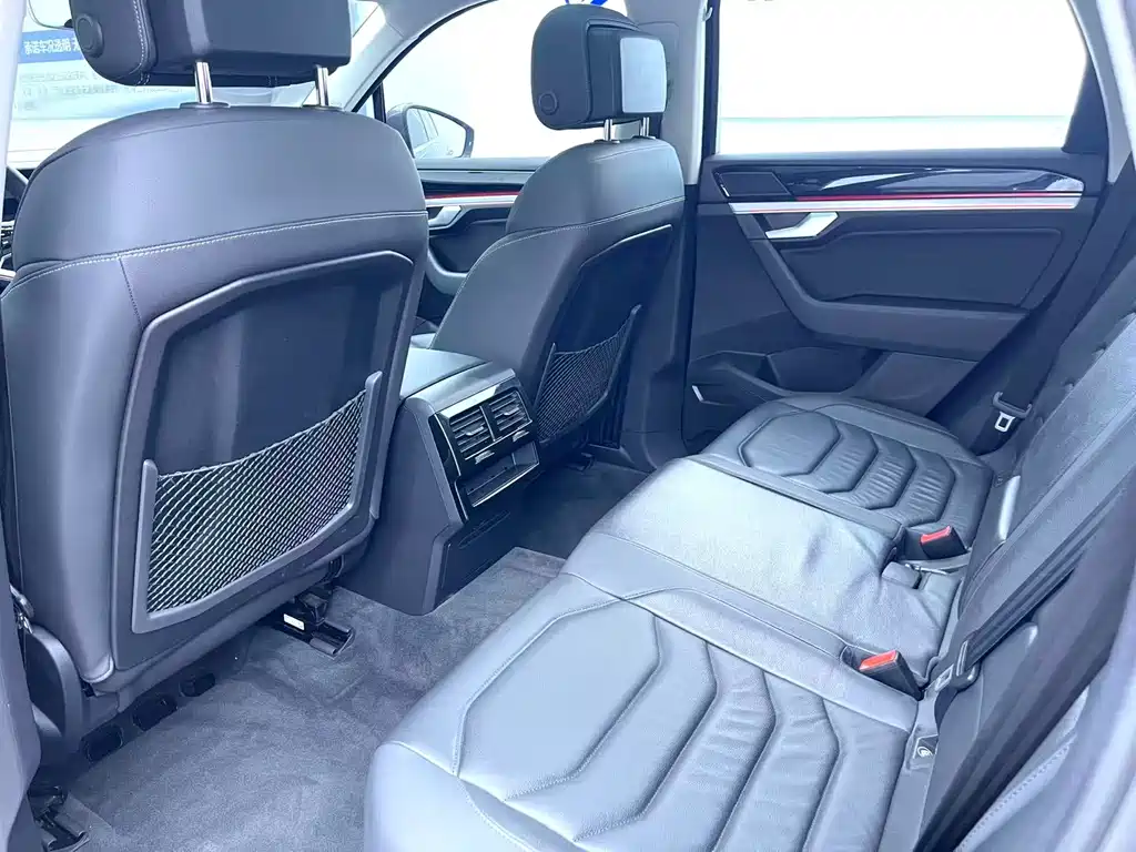 Touareg 2021 2.0TSI Ruishang Edition купить на сайте DeffCars