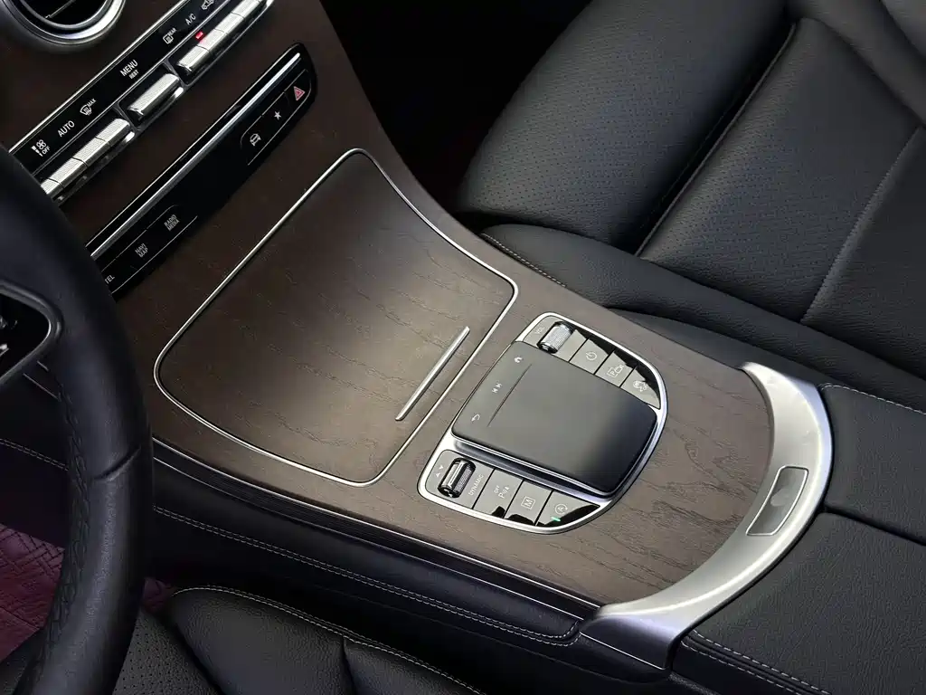 Mercedes-Benz GLC 2022 GLC 300 L 4MATIC luxury model купить на сайте DeffCars