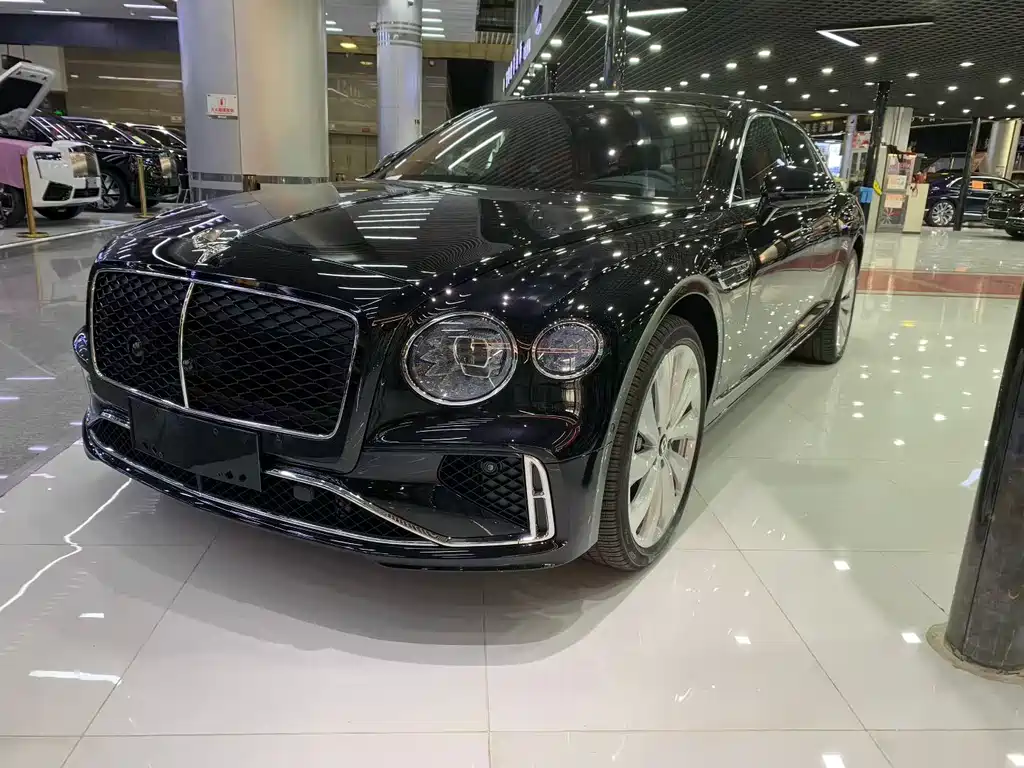 Flying Spur Plug-in Hybrid 2026 4.0T V8 Standard Edition купить на сайте DeffCars