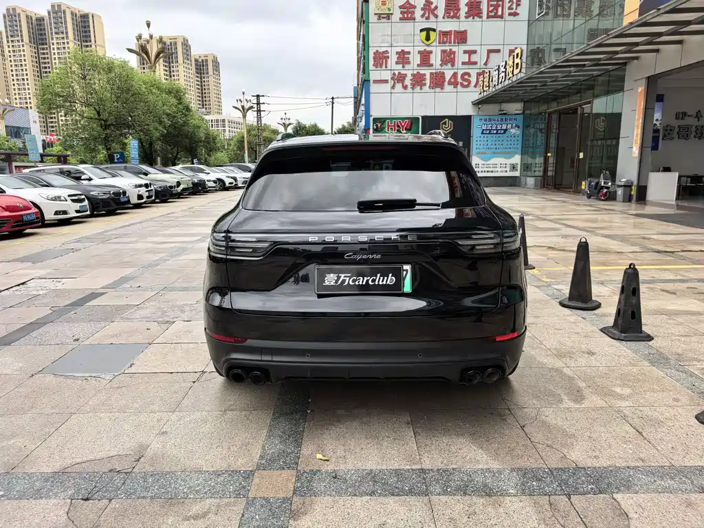 Cayenne New Energy 2021 Cayenne E-Hybrid 2.0T купить на сайте DeffCars