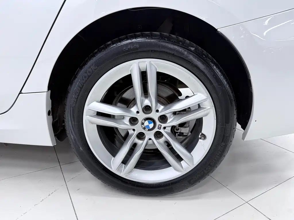 BMW 1 Series 2021 120i M Sports Night Edition купить на сайте DeffCars