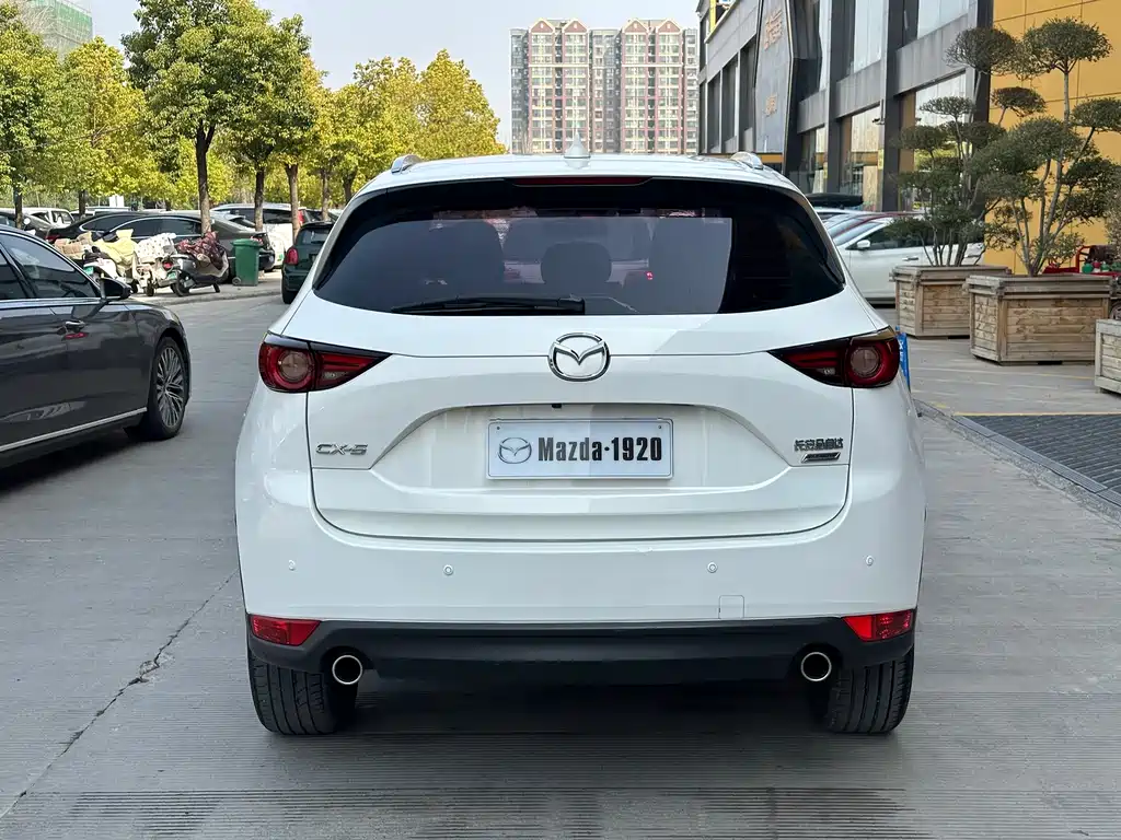 Mazda CX-5 2017 2.5L automatic four-wheel drive smart model, National V купить на сайте DeffCars